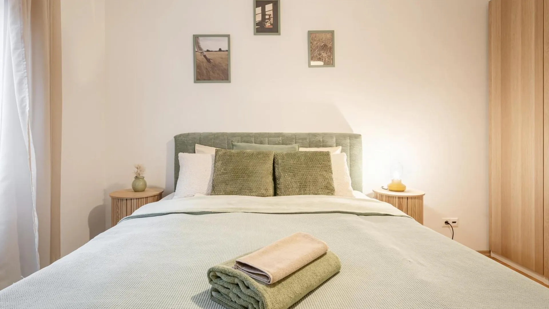 Leda Private Apartment Budapest