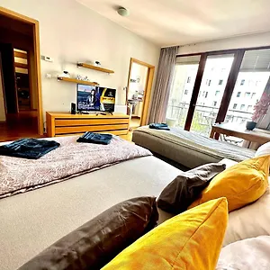  Apartmán With Balcony
