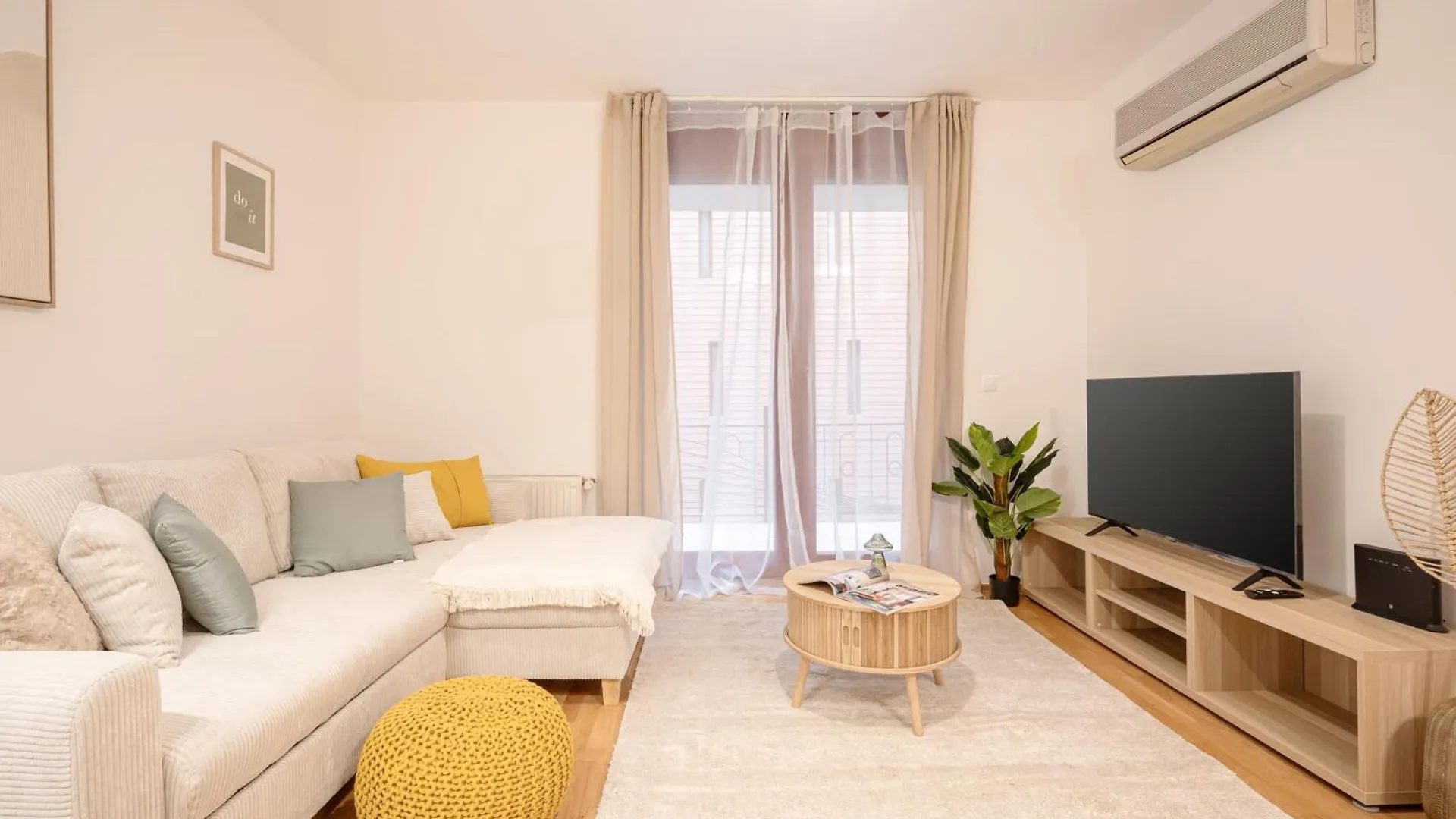 Leda Private Apartment Budapest
