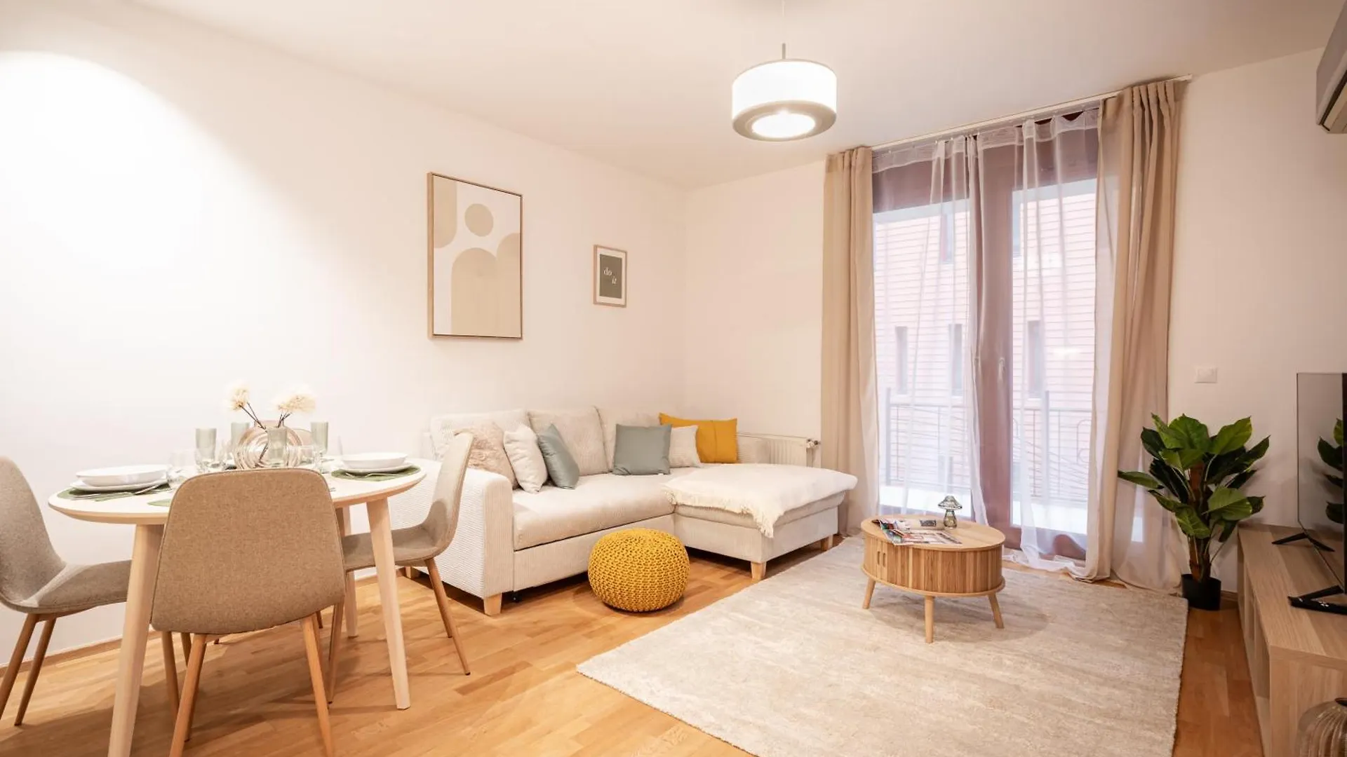 Leda Private Apartment Budapest