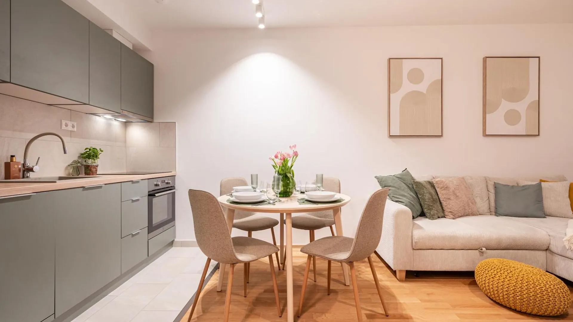 Leda Private Apartment Budapest